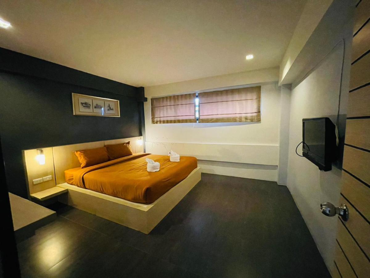 Hostel Rabbitel Phuket Zewnętrze zdjęcie