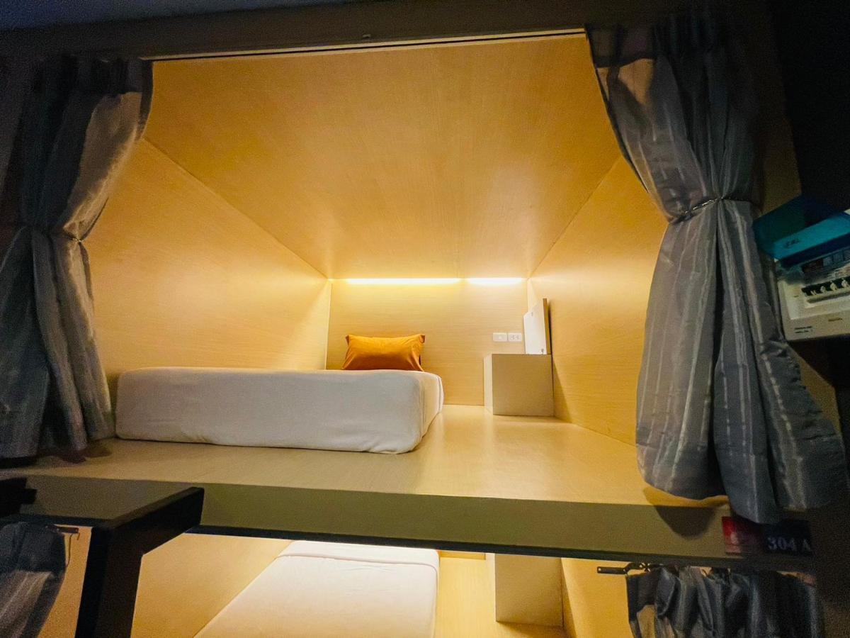 Hostel Rabbitel Phuket Zewnętrze zdjęcie