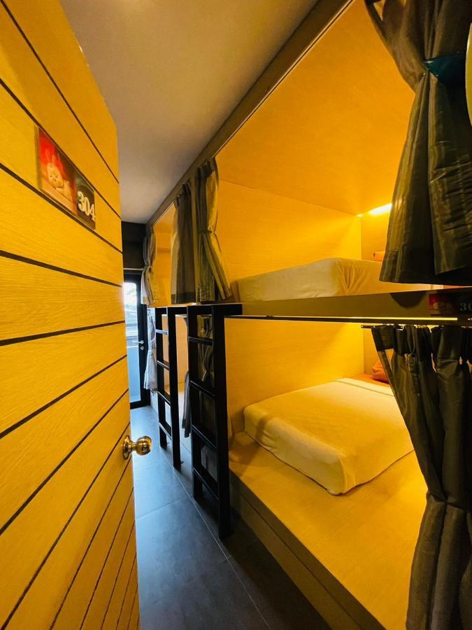 Hostel Rabbitel Phuket Zewnętrze zdjęcie